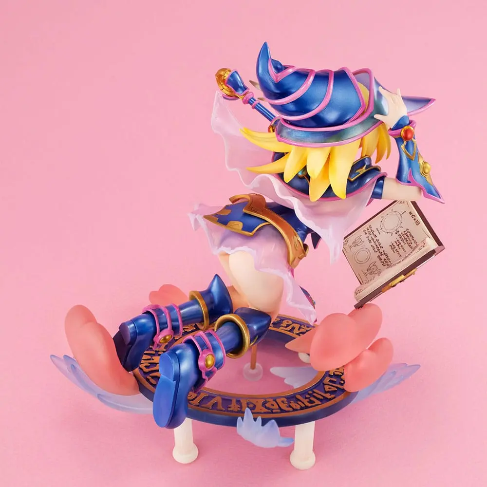 Yu-Gi-Oh! Duel Monsters Art Works Monsters PVC Kip Temna Čarovnica Punca 22 cm fotografija izdelka