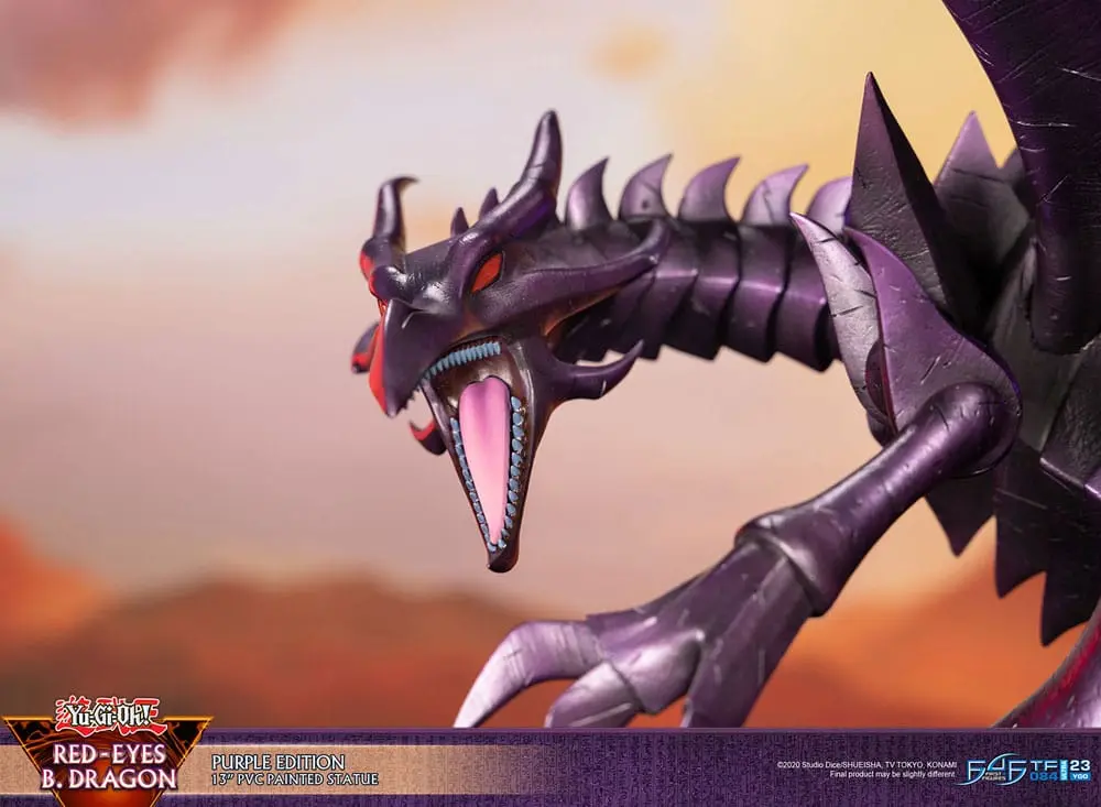 Yu-Gi-Oh! PVC Kip Red-Eyes B. Dragon vijolične barve 33 cm fotografija izdelka