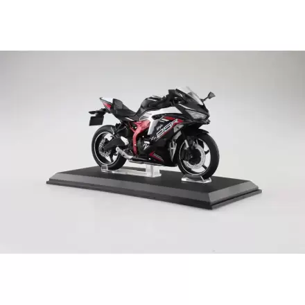 Statueta serije Diecast Bike 1/12 Kawasaki Ninja ZX-25R Metallic Spark Black × Peal Flat Stardust White 16 cm termékfotója