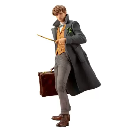 Fantastic Beasts 2 ARTFX+ PVC kip 1/10 Newt Scamander 18 cm fotografija izdelka