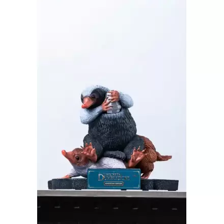 Fantastic Beasts Life-Size kip Niffler 2 22 cm termékfotója