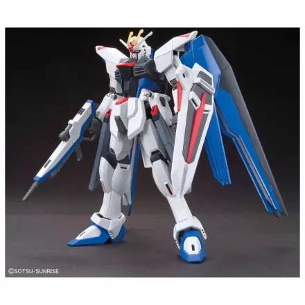Model Komplet HGCE 1/144 Freedom Gundam fotografija izdelka