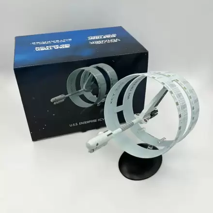 Star Trek Starship Diecast Mini replike Enterprise XCV-330 fotografija izdelka